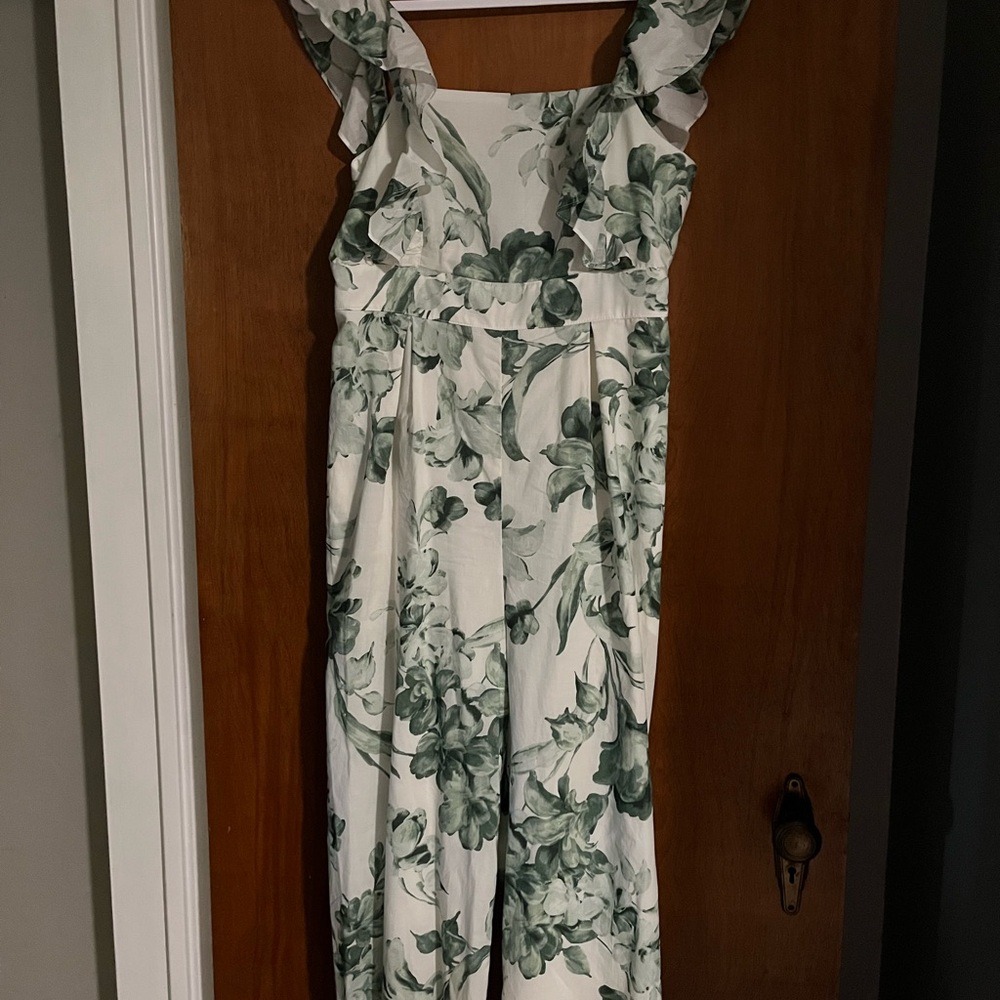 Floral Jumpsuit with Ruffled Sleeves